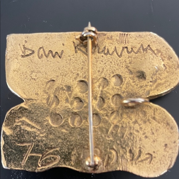 Vintage Gold Tone Ten Commandments Brooch - Picture 2 of 2